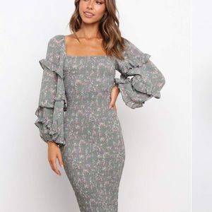 Form fitting floral dress